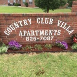  Country Club Villa  Apartments	